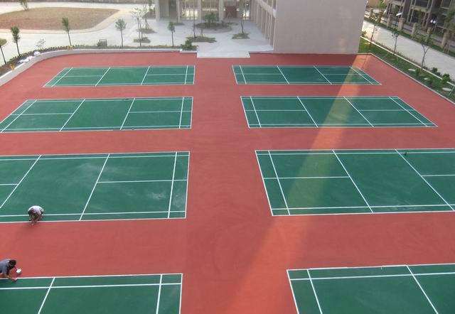 硅PU球場、塑膠顆粒跑道